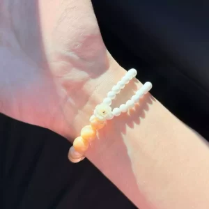 水晶手鍊｜花籤手札系列 掌心的微光 黃色夜光貝 硨磲 立體樹脂小花 手珠 手飾 飾品 手串 玉石手鍊 山水之寶